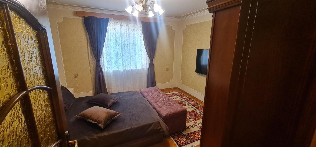 Gold Wall Apartment Баку Екстер'єр фото