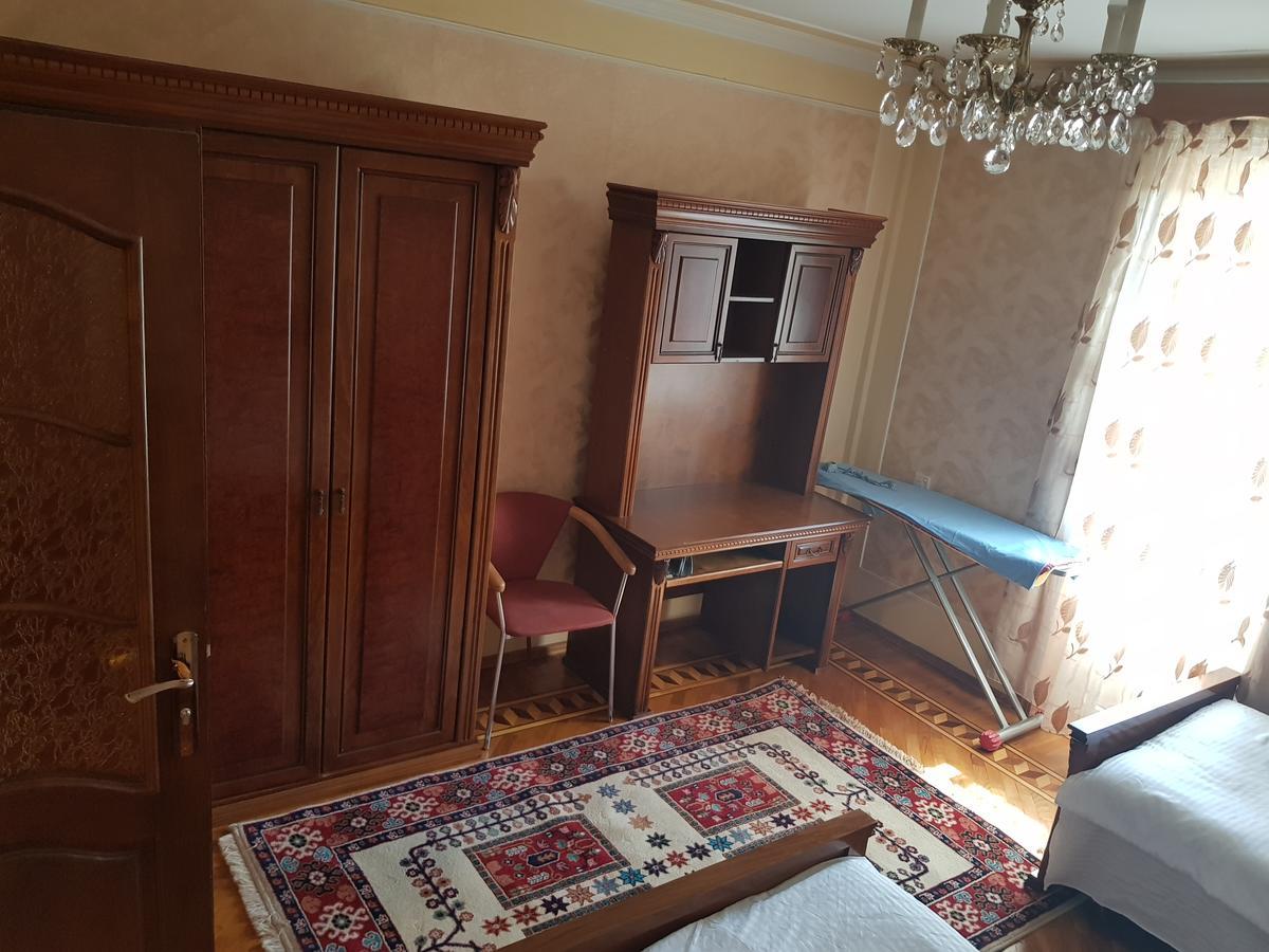Gold Wall Apartment Баку Екстер'єр фото